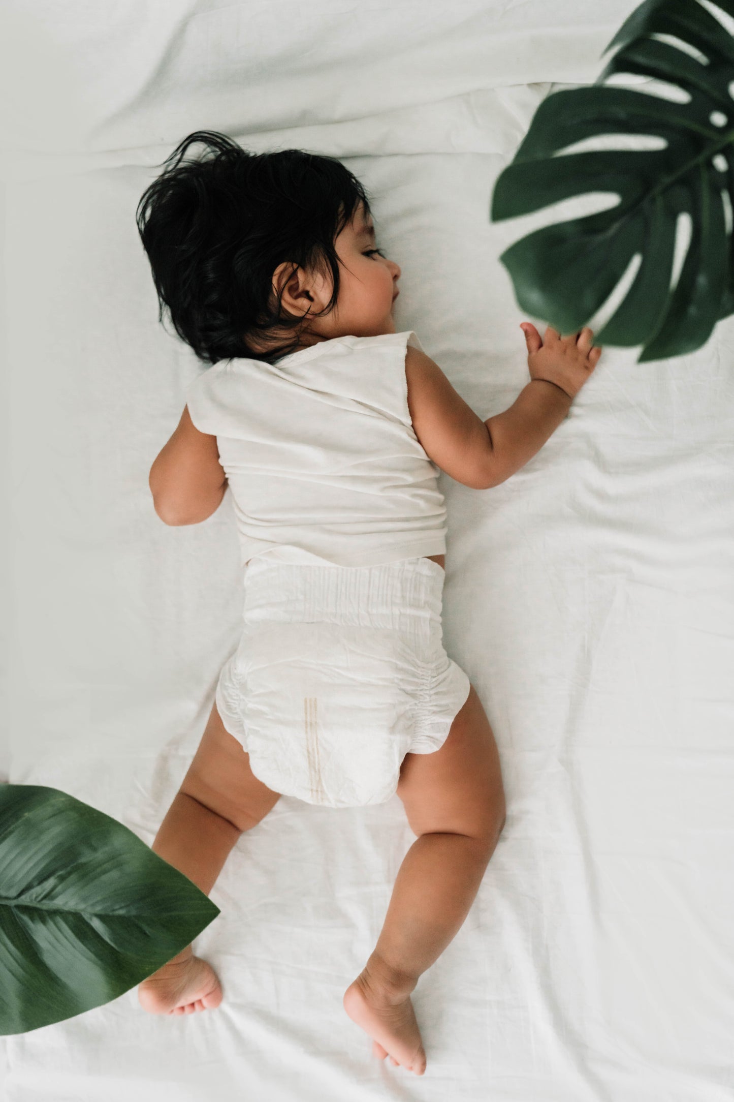 Bamboo Diapers - SMALL (4-8 Kgs) - Tape Style - 36 Diapers